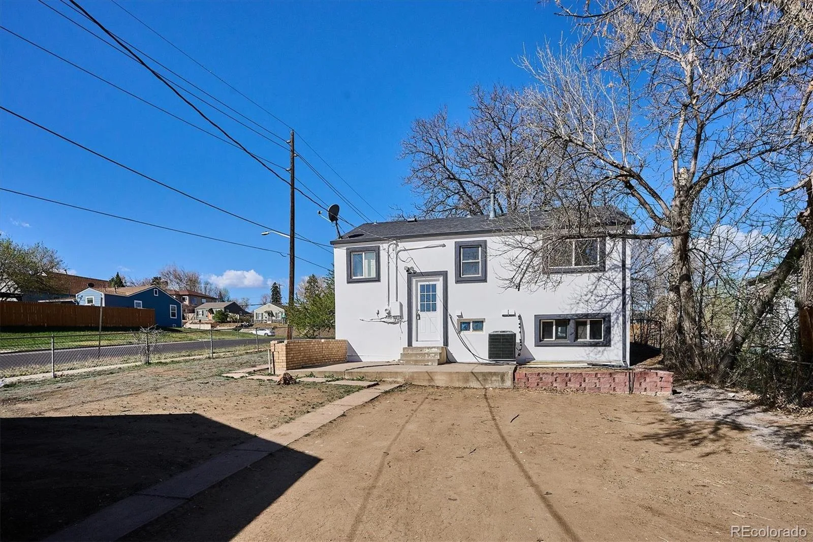 802 Julian Street Denver CO 80204 MLS #REC6367812 06022026184824 1600 25