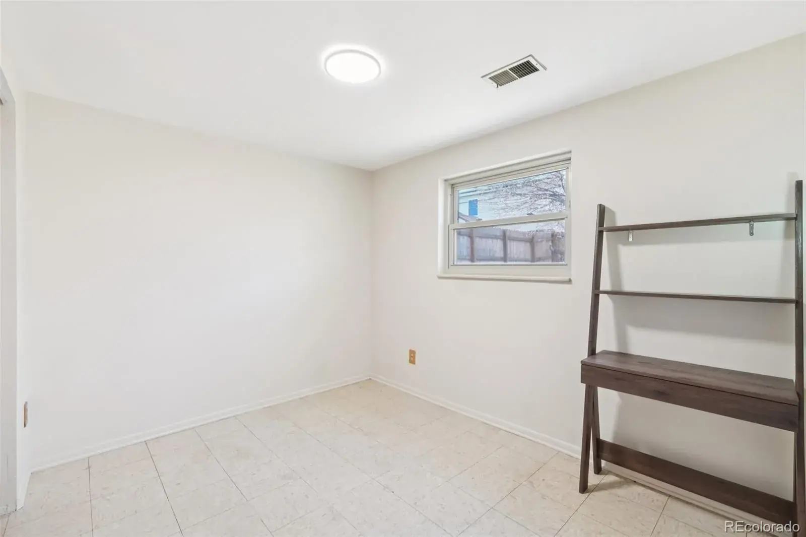 01152026230227 1600 24