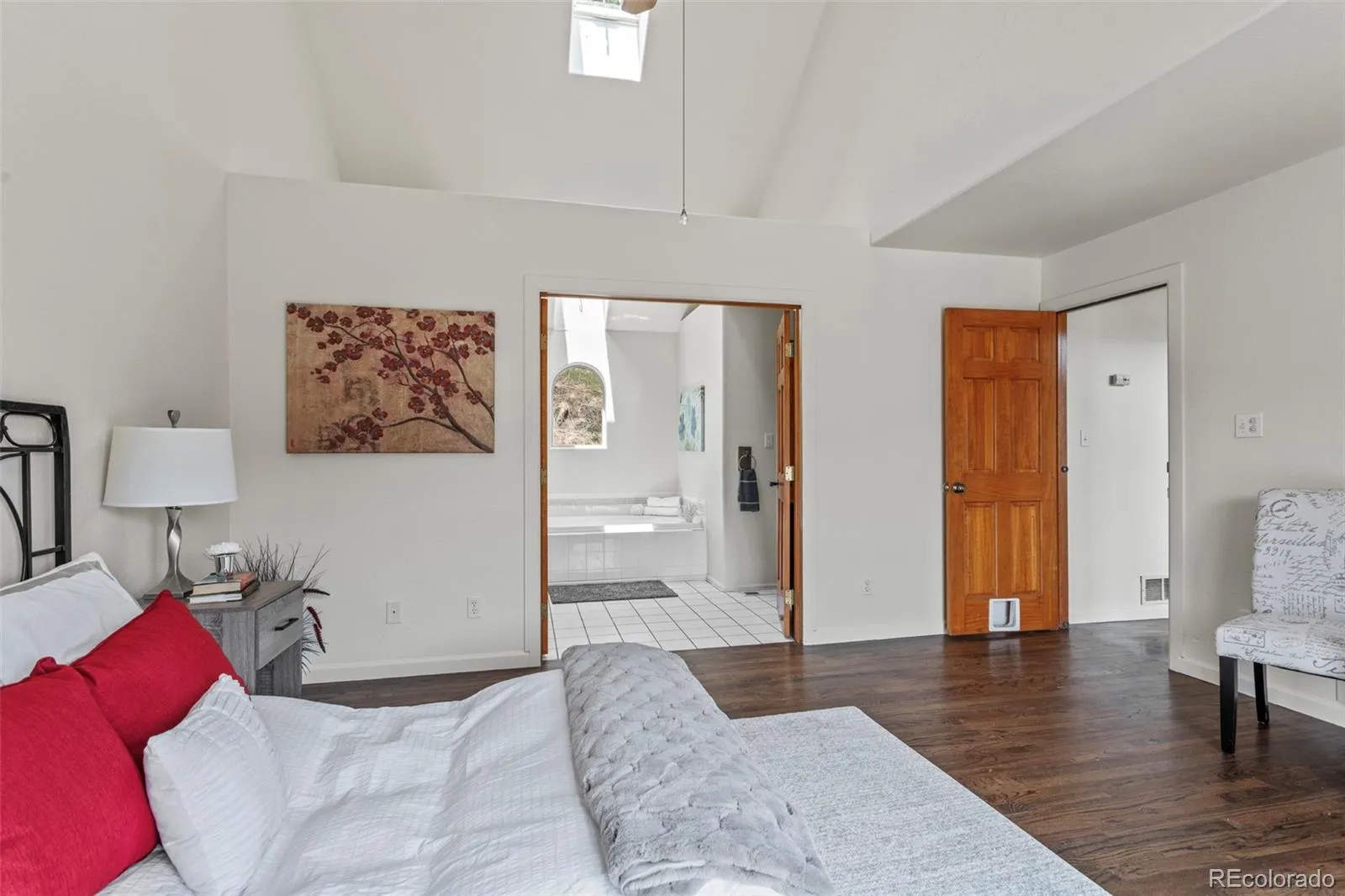 12183 Arnett Ranch Road Littleton CO 80127 | MLS #REC6369063 05162026041016 1600 14