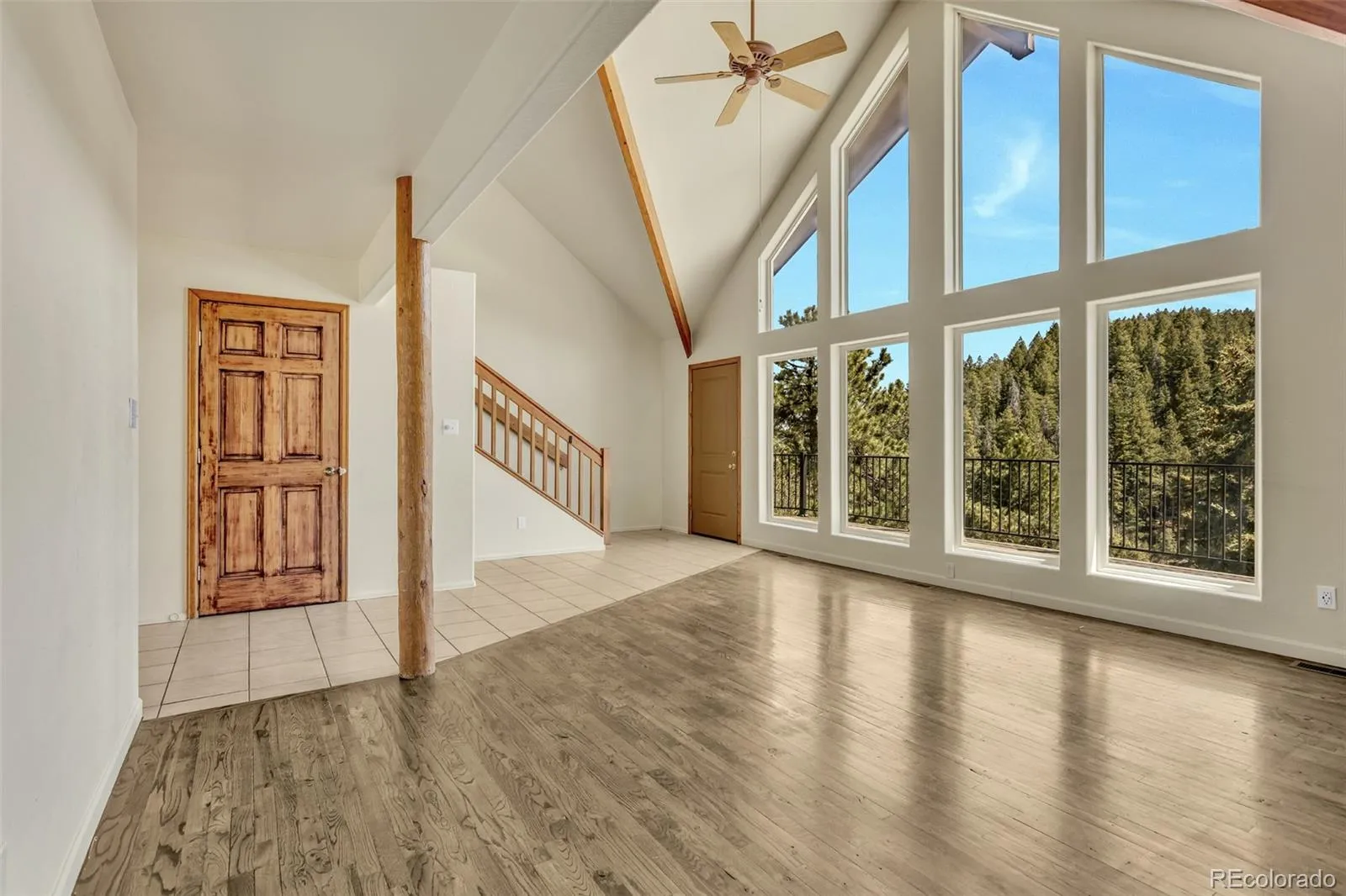 12183 Arnett Ranch Road Littleton CO 80127 | MLS #REC6369063 05162026041016 1600 5