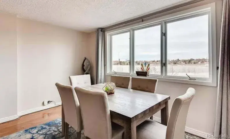 2225 Buchtel Boulevard #301 Denver CO 80210 MLS #REC6369227 01022026183803 800 3