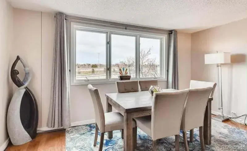 2225 Buchtel Boulevard #301 Denver CO 80210 MLS #REC6369227 01022026183803 800 4