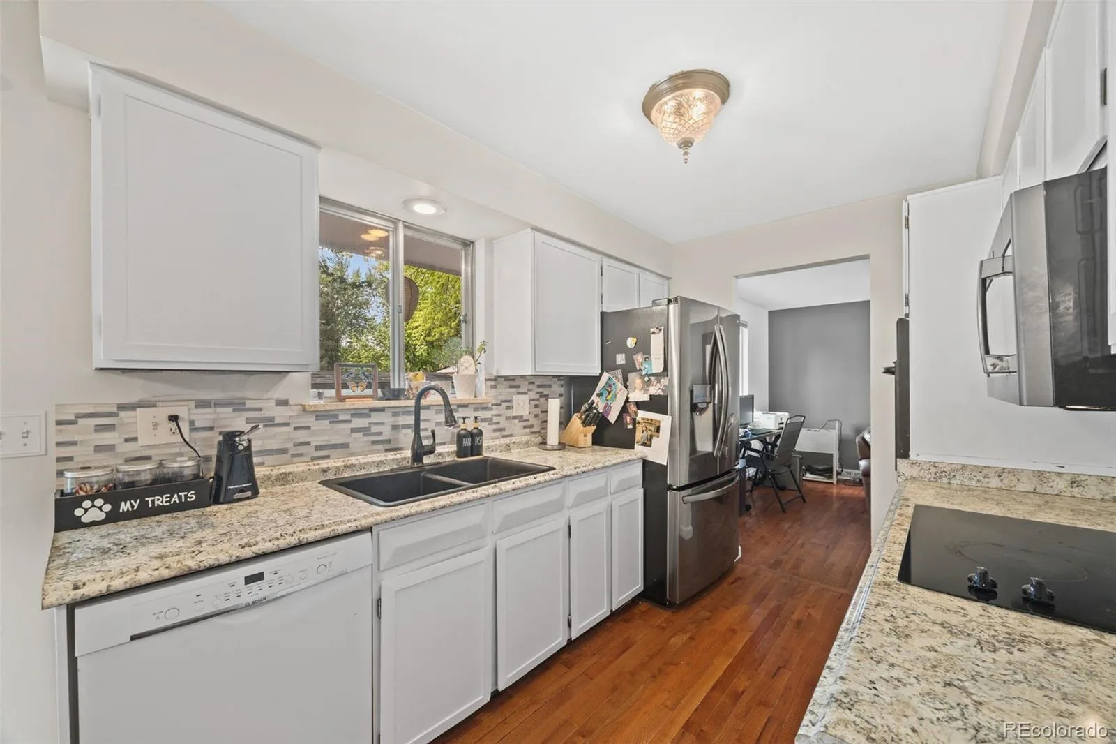 9370 W Mexico Avenue Lakewood CO 80232 | MLS #REC6370045 06112026204304 1600 12