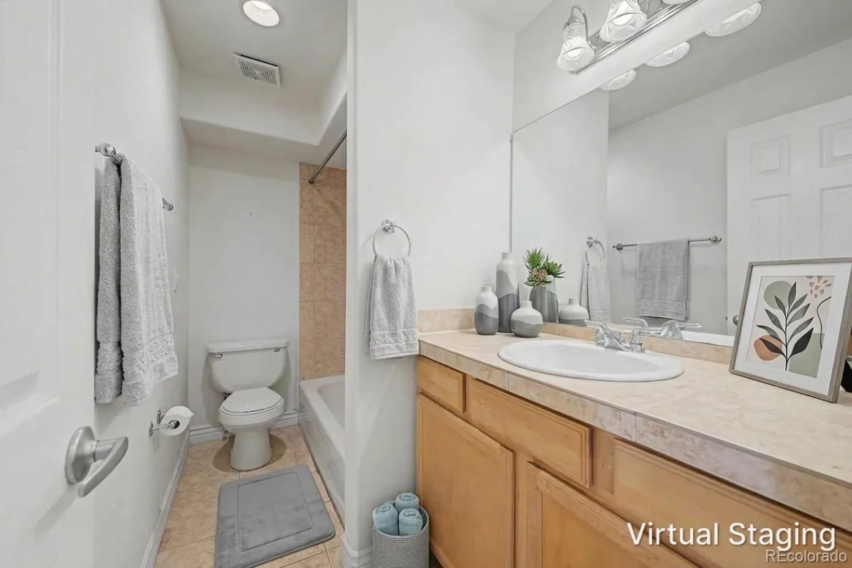 1833 N Williams Street #401 Denver CO 80218 | MLS #REC6373359 09242026063224 1200 25