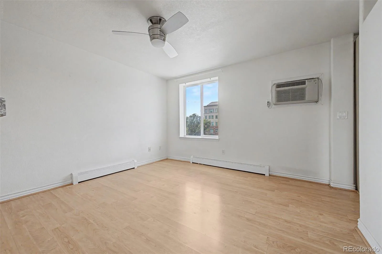 1833 N Williams Street #401 Denver CO 80218 | MLS #REC6373359 09242026063224 1600 11