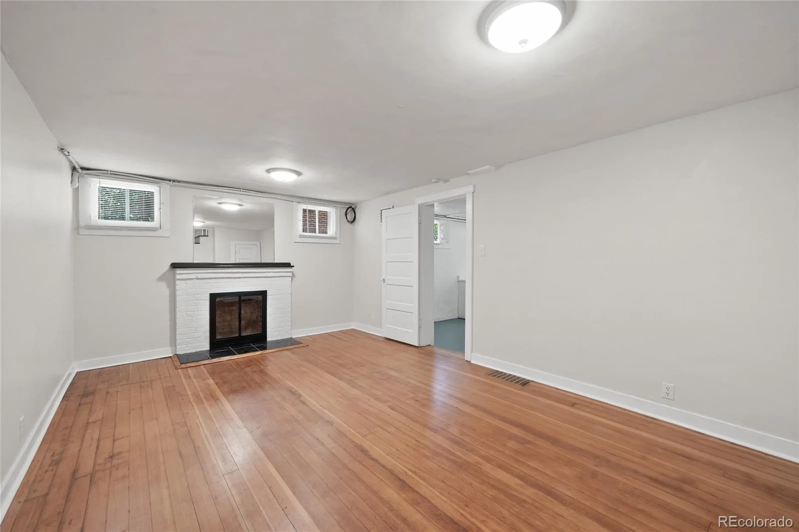 1423 S University Boulevard Denver CO 80210 MLS #REC6374063 06232026000857 1600 25