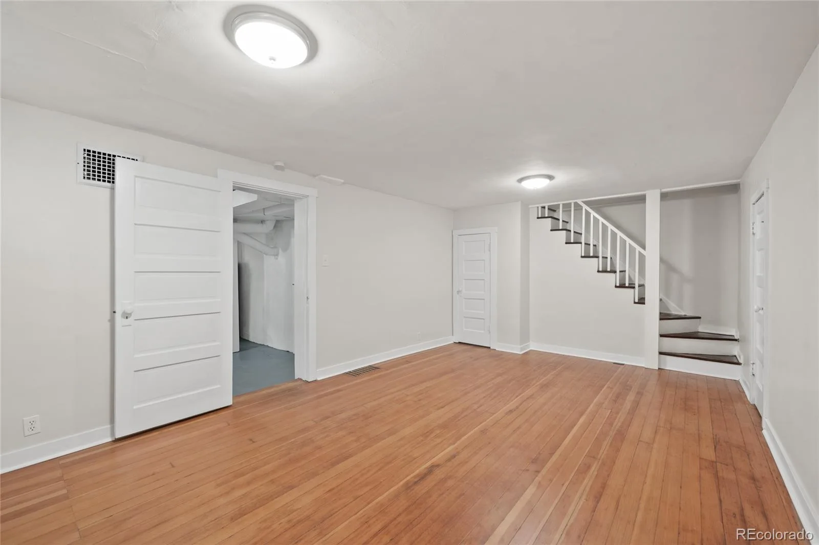 1423 S University Boulevard Denver CO 80210 MLS #REC6374063 06232026000857 1600 27
