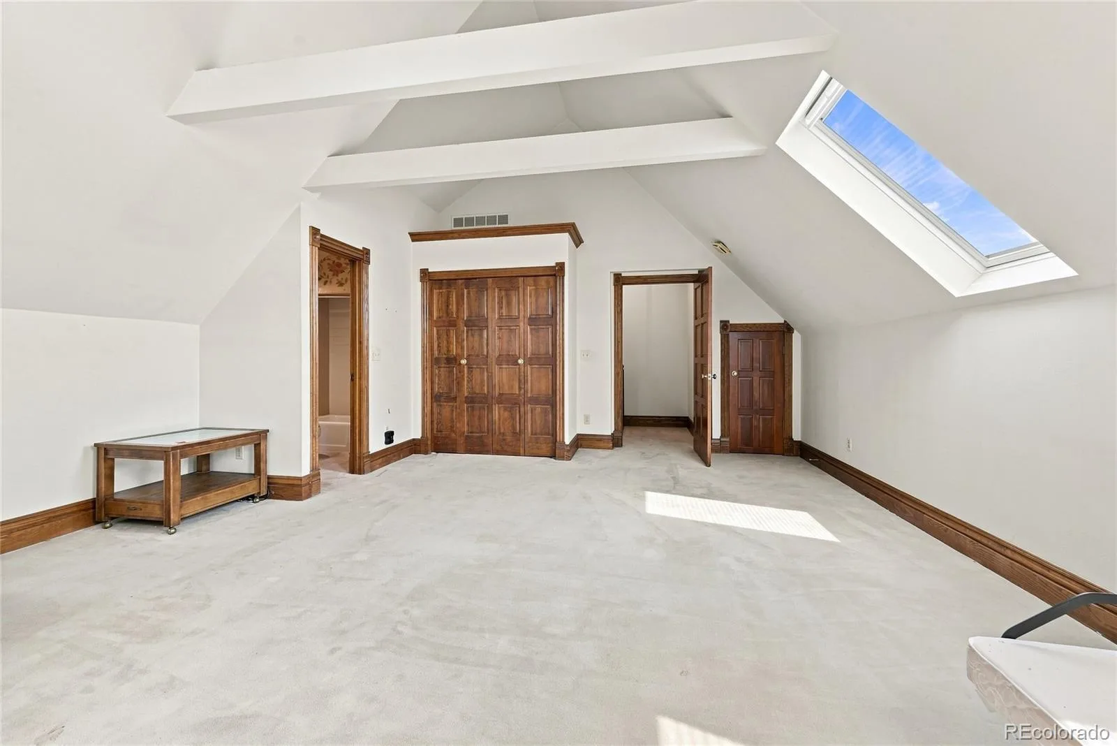 2411 E Cedar Avenue Denver CO 80209 | MLS #REC6375094 08252026174508 1600 21
