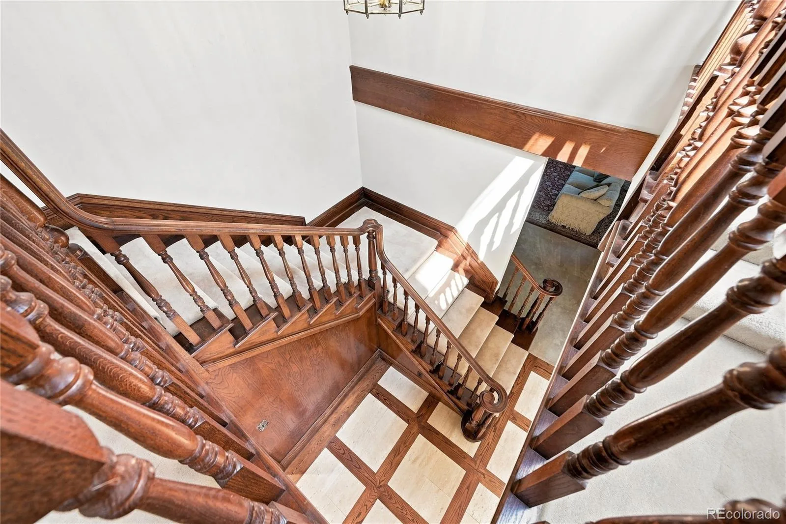 2411 E Cedar Avenue Denver CO 80209 | MLS #REC6375094 08252026174508 1600 23