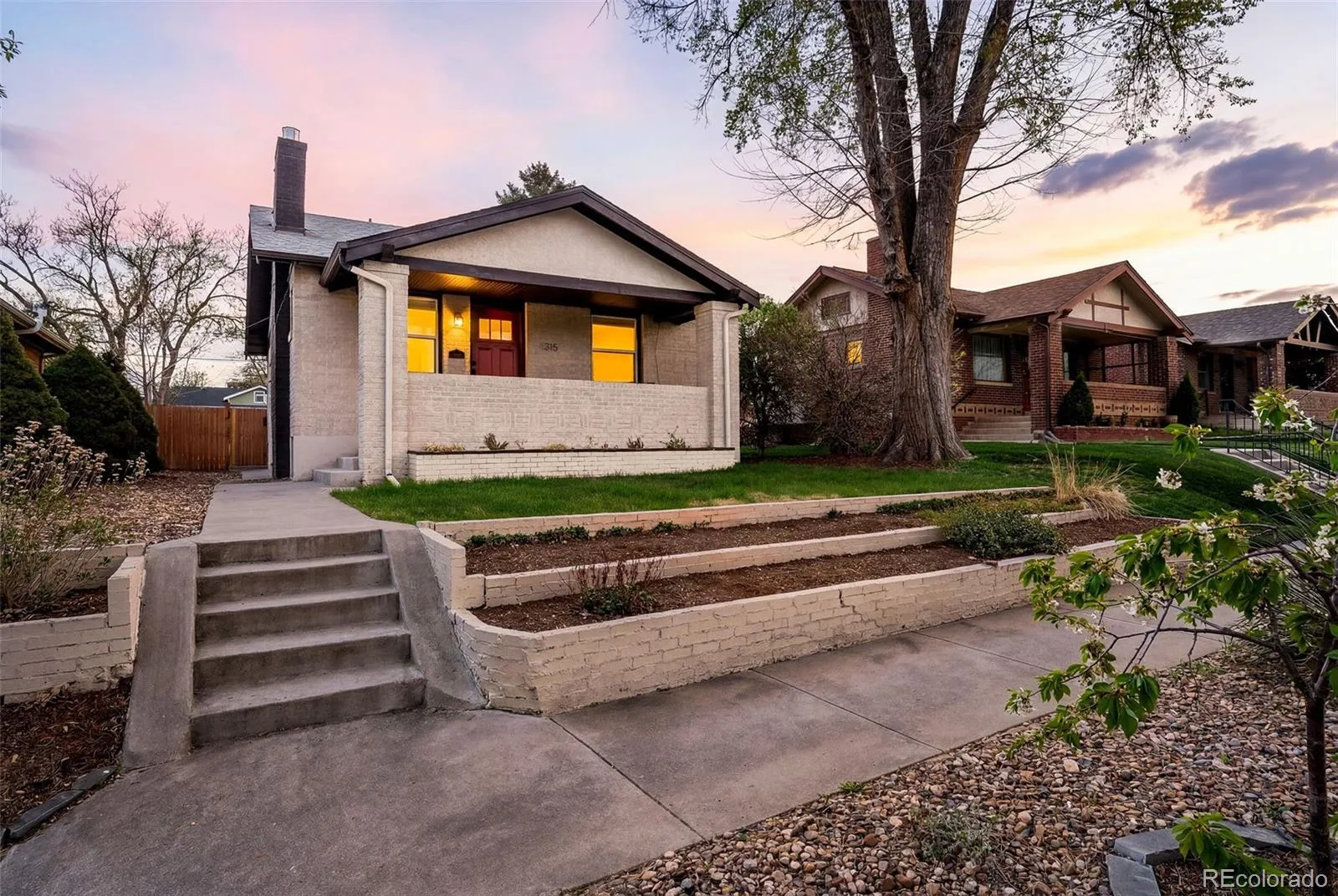 04092026230759 1600 0