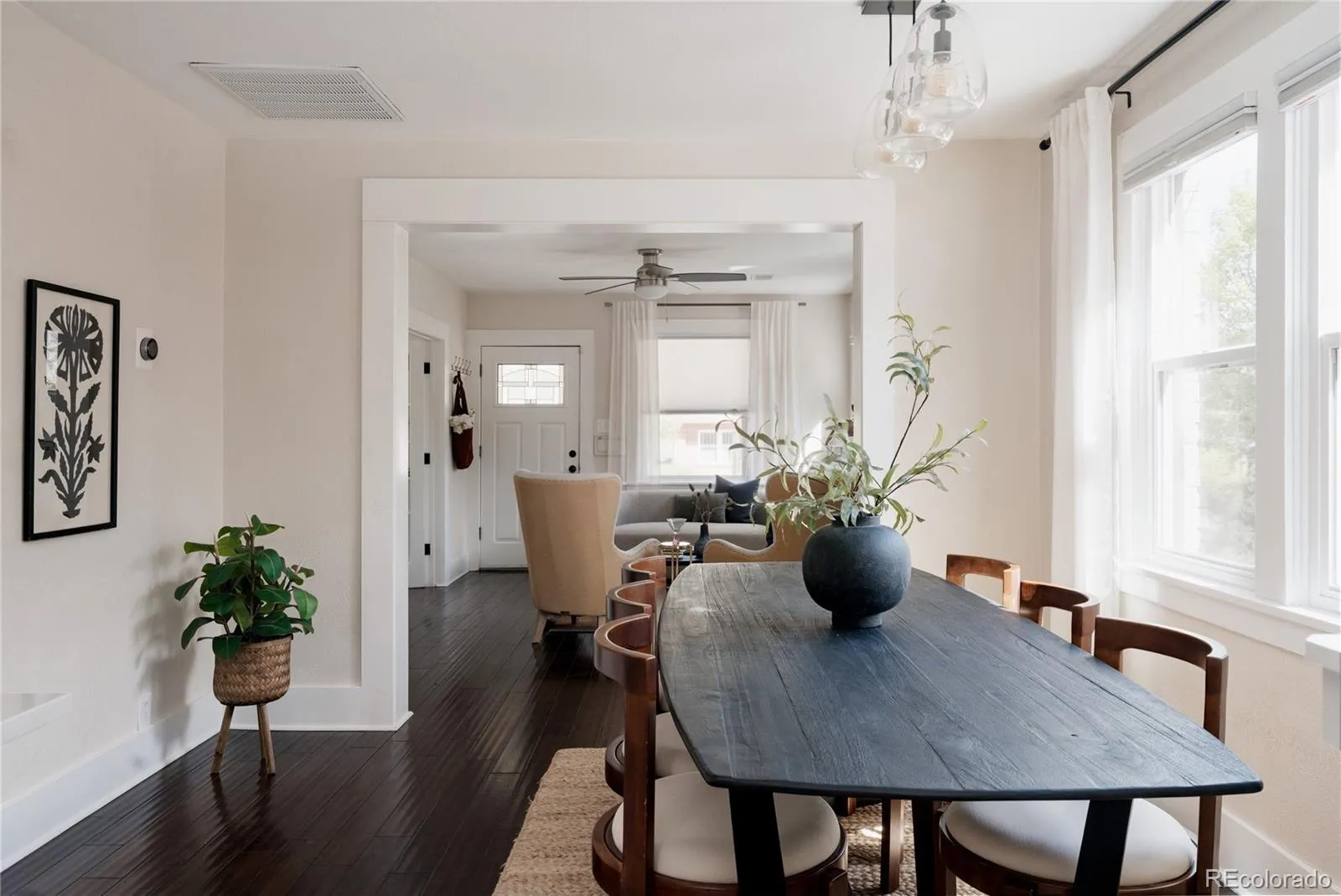 04092026230759 1600 10