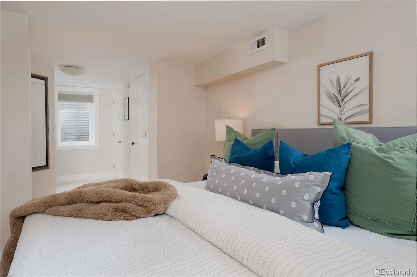 04092026230759 1600 37