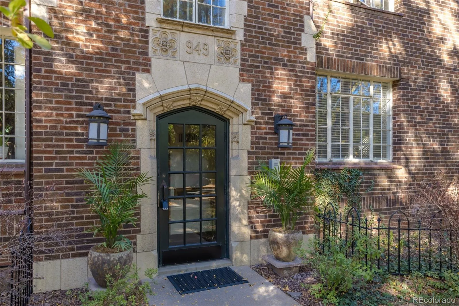 949 N Emerson Street #8 Denver CO 80218 | MLS #REC6377750 10132026214353 1600 2