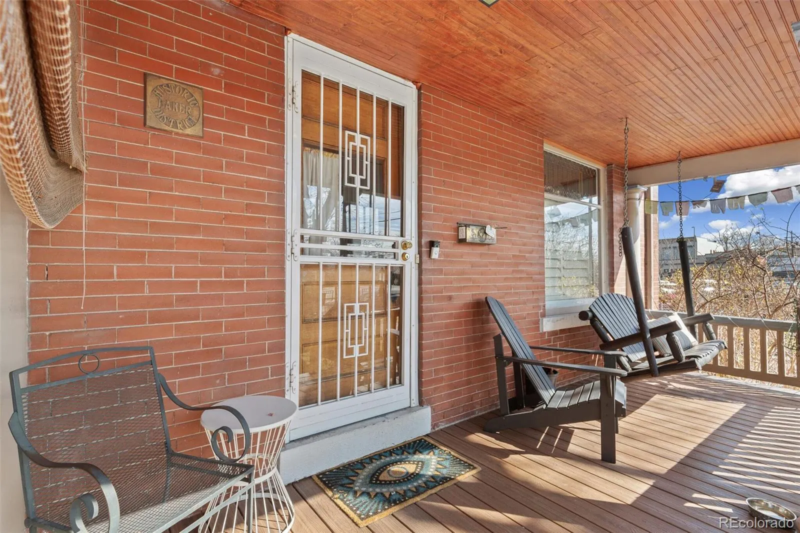 04142026230635 1600 16