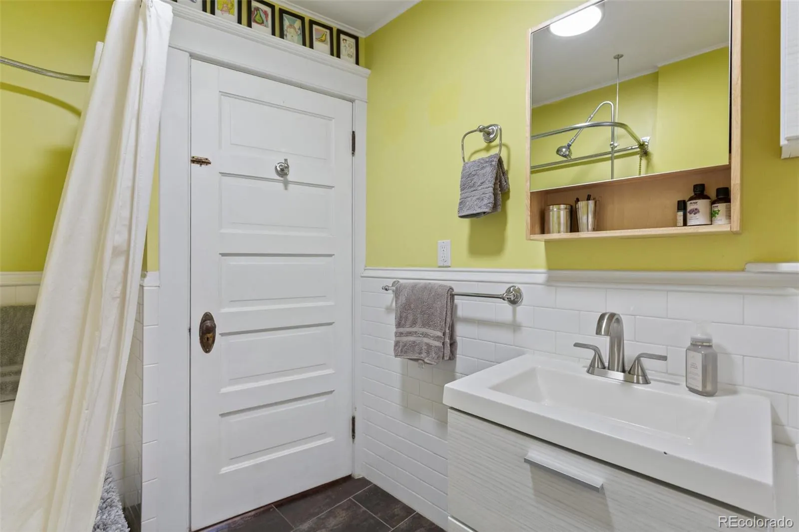 04142026230635 1600 30