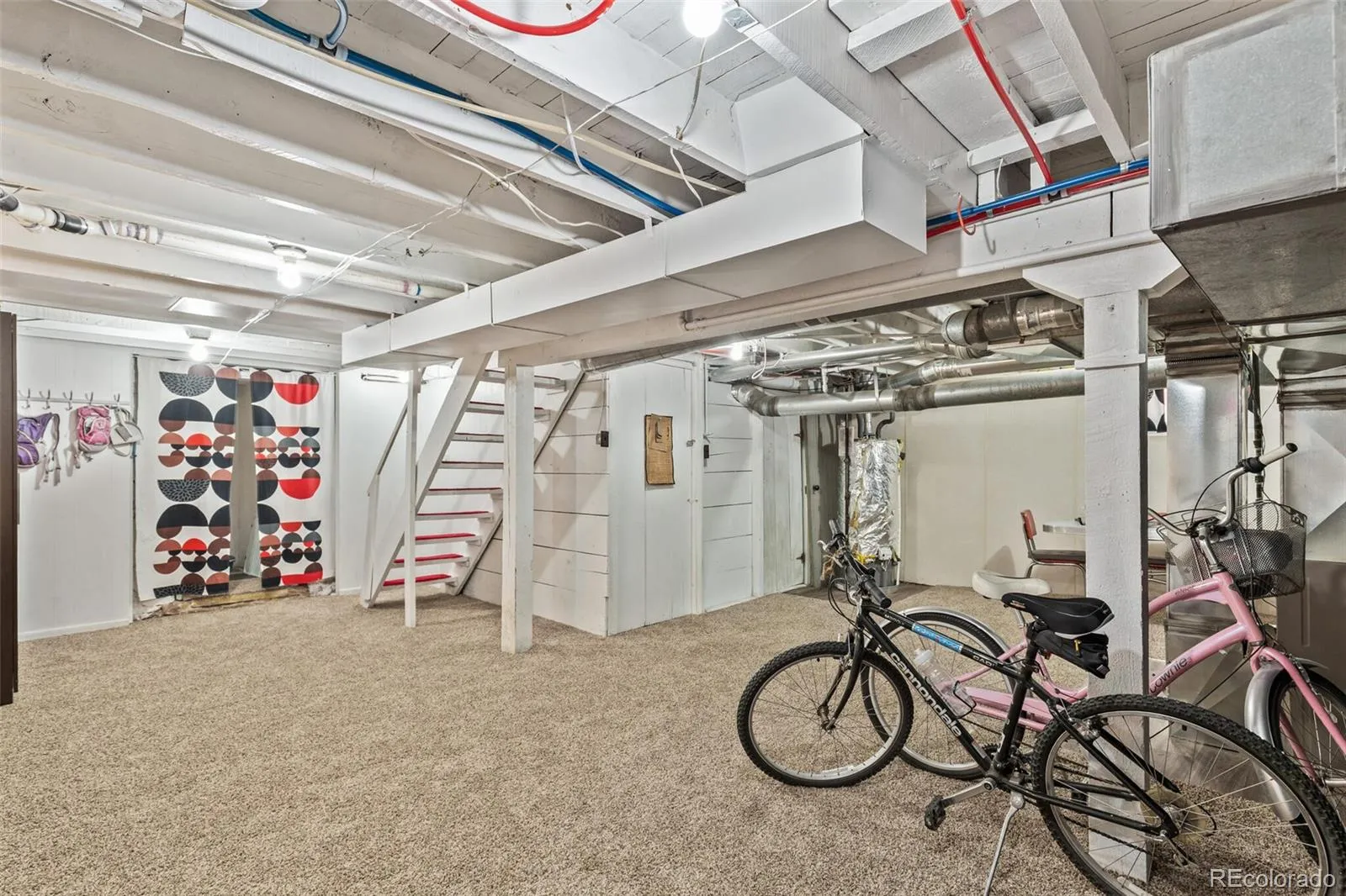 04142026230635 1600 33