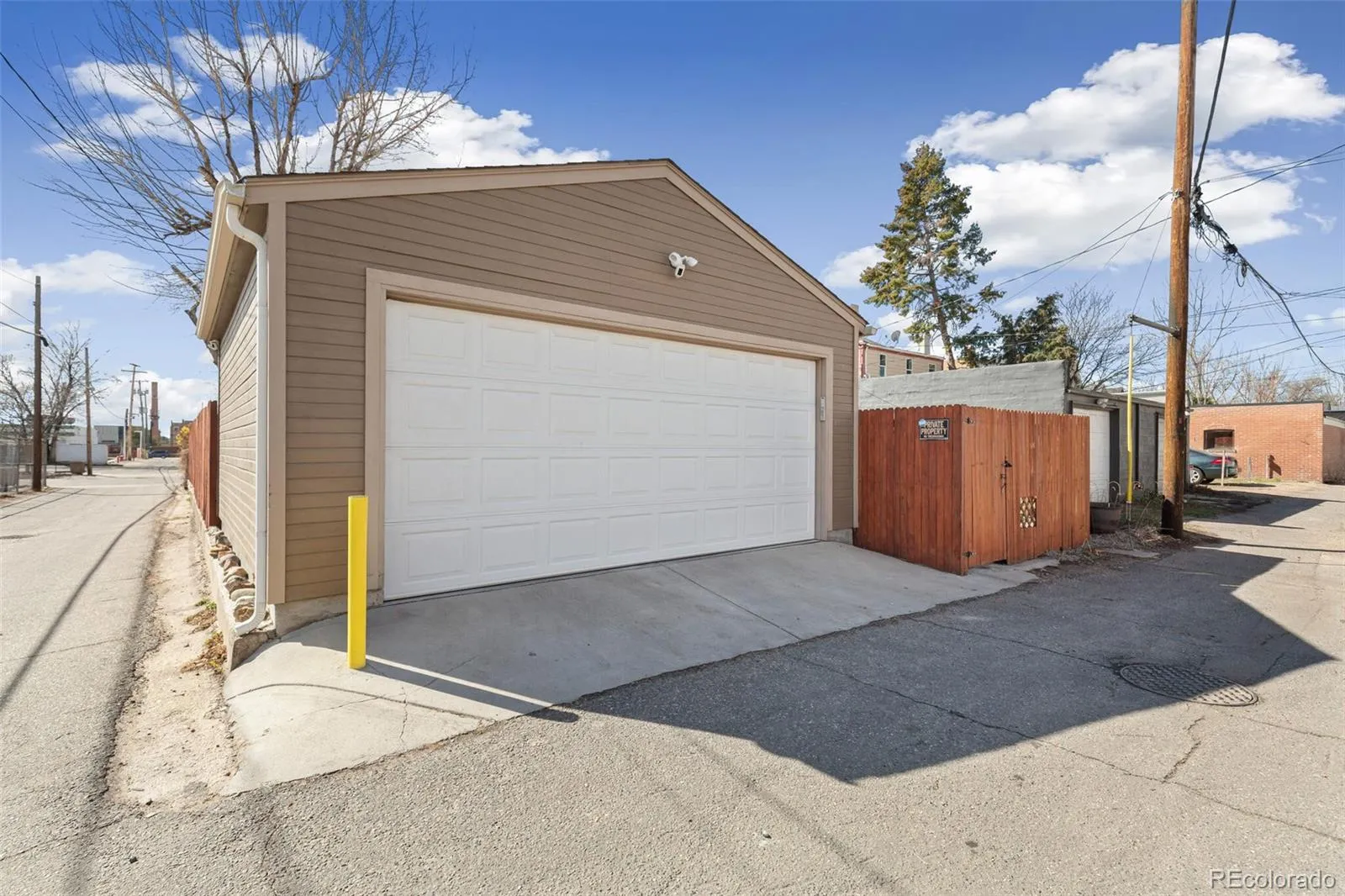 04142026230635 1600 37