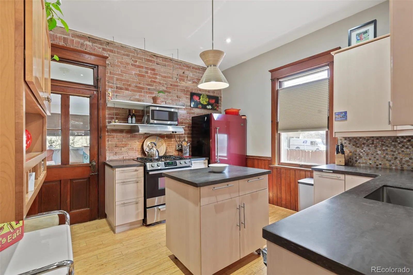 04142026230635 1600 5