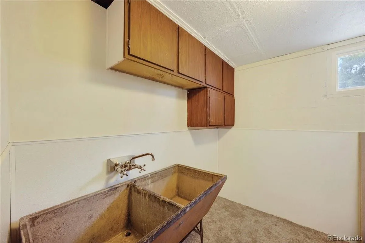 961 Kendall Street Lakewood CO 80214 MLS #REC6383616 05112026184028 1200 27