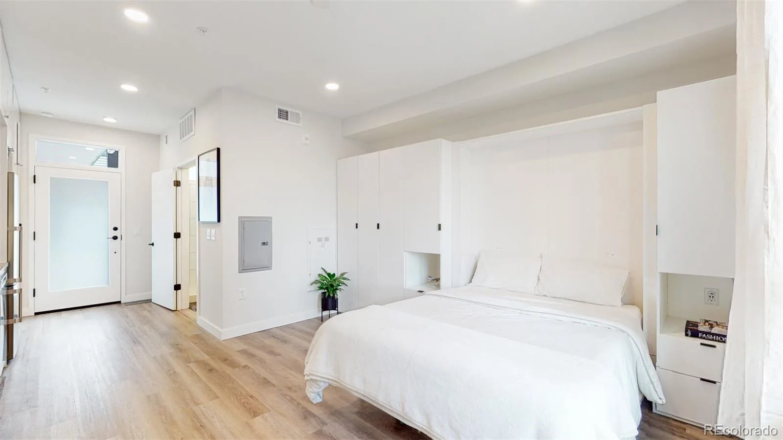 2120 N Downing Street #208 Denver CO 80205 MLS #REC6385029 07152026210957 1600 4