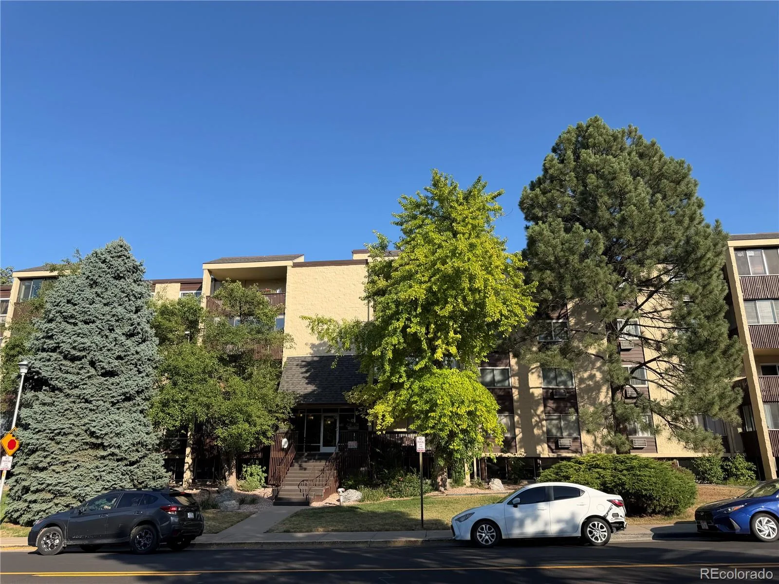 7020 E Girard Avenue #405 Denver CO 80224 | MLS #REC6387444 08202026003312 1600 22