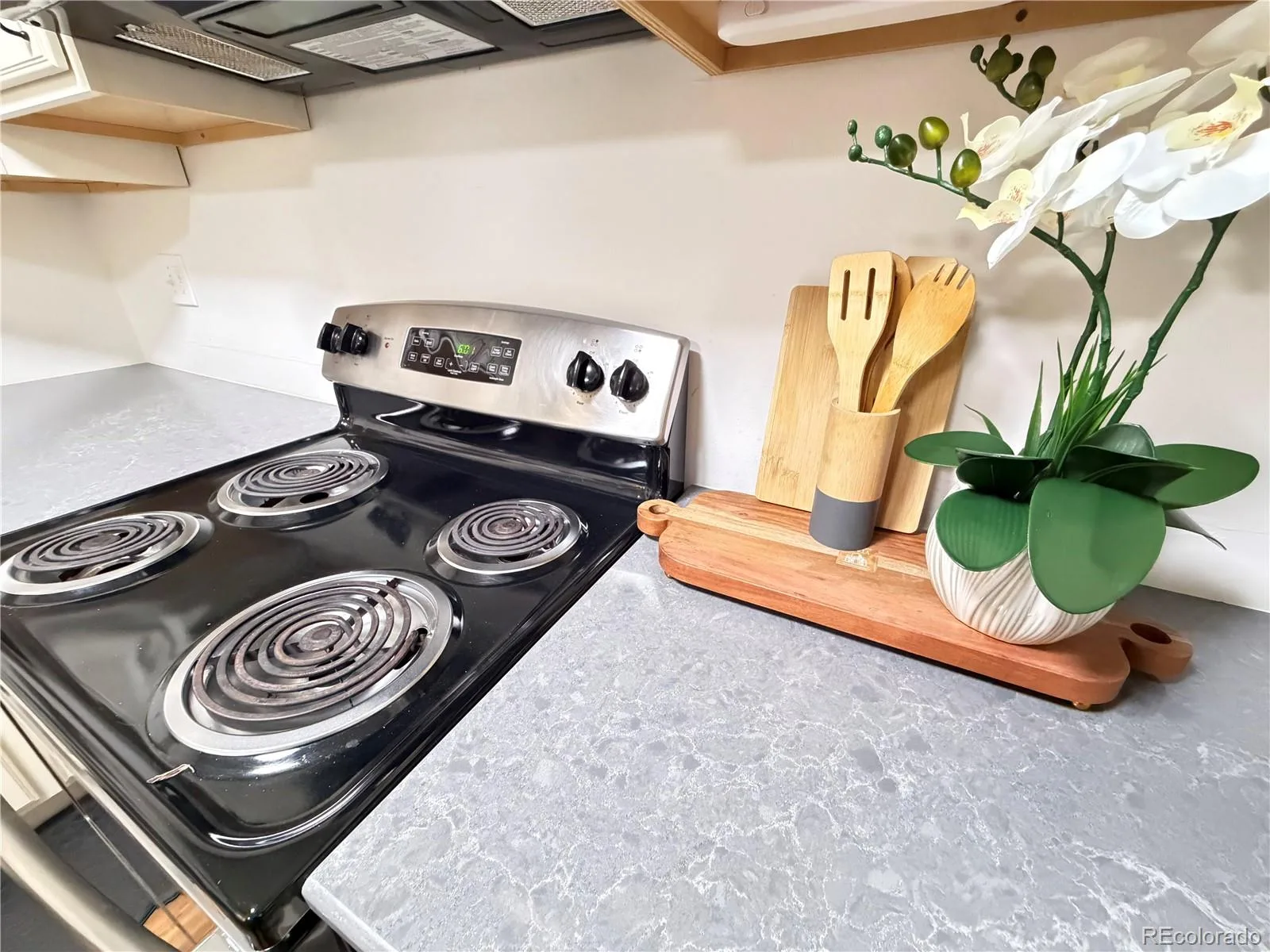 7020 E Girard Avenue #405 Denver CO 80224 | MLS #REC6387444 09262026025421 1600 7