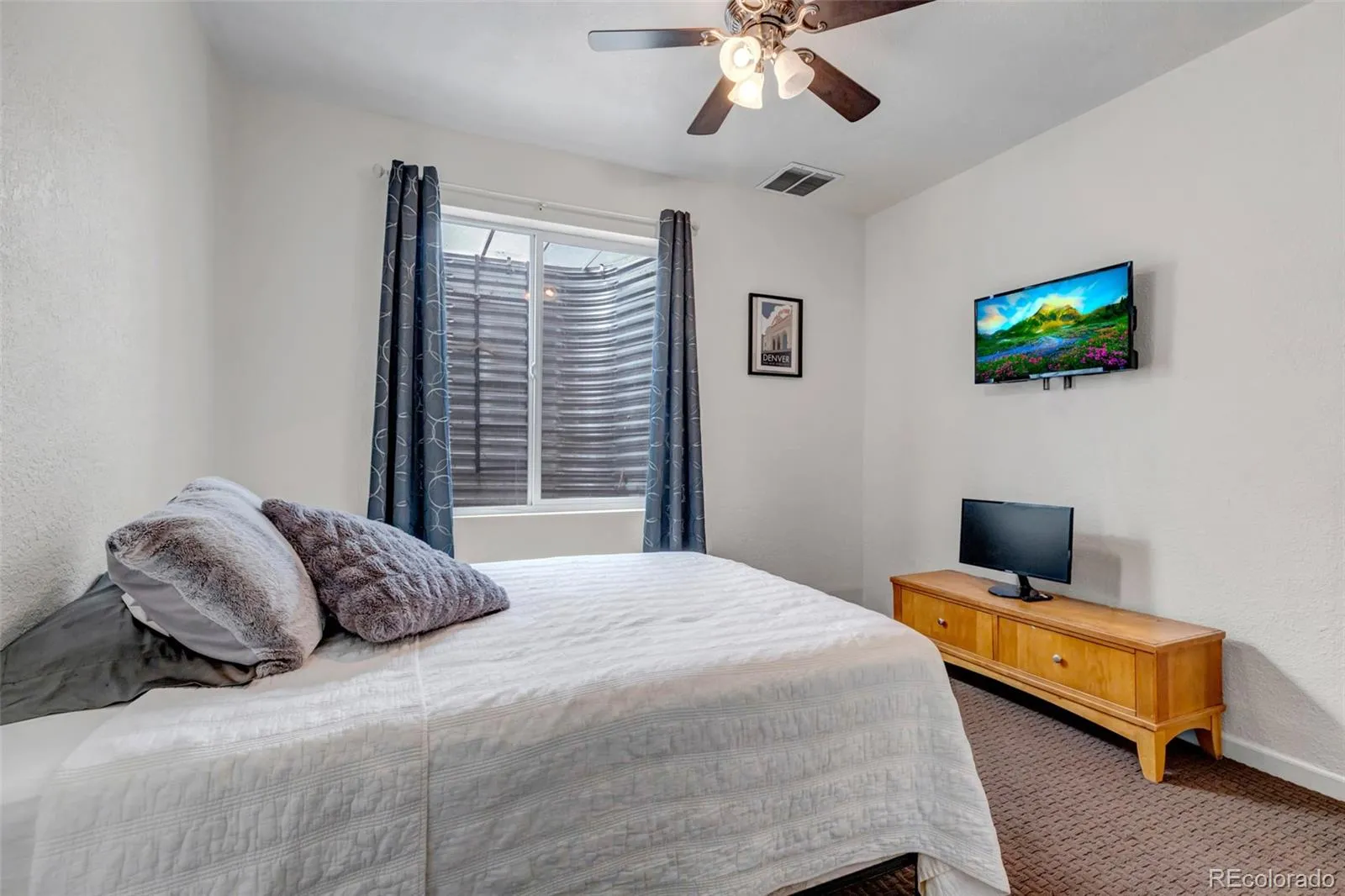 25150 E Ottawa Drive Aurora CO 80016 MLS #REC6388433 05072026163123 1600 34