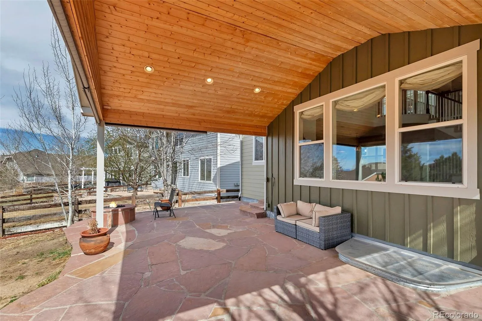 25150 E Ottawa Drive Aurora CO 80016 MLS #REC6388433 05072026163123 1600 41
