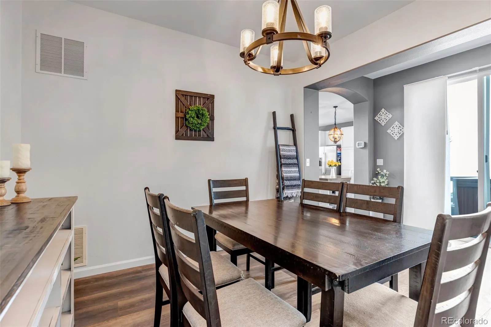 25150 E Ottawa Drive Aurora CO 80016 MLS #REC6388433 05072026163123 1600 5