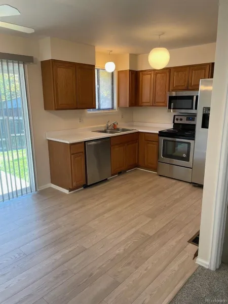 8090 Chase Drive Arvada CO 80003 | MLS #REC6388698 04062026213827 800 7