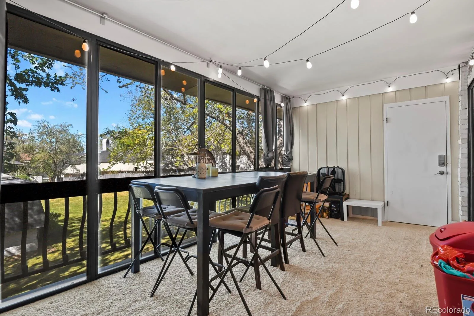 04162026233732 1600 30