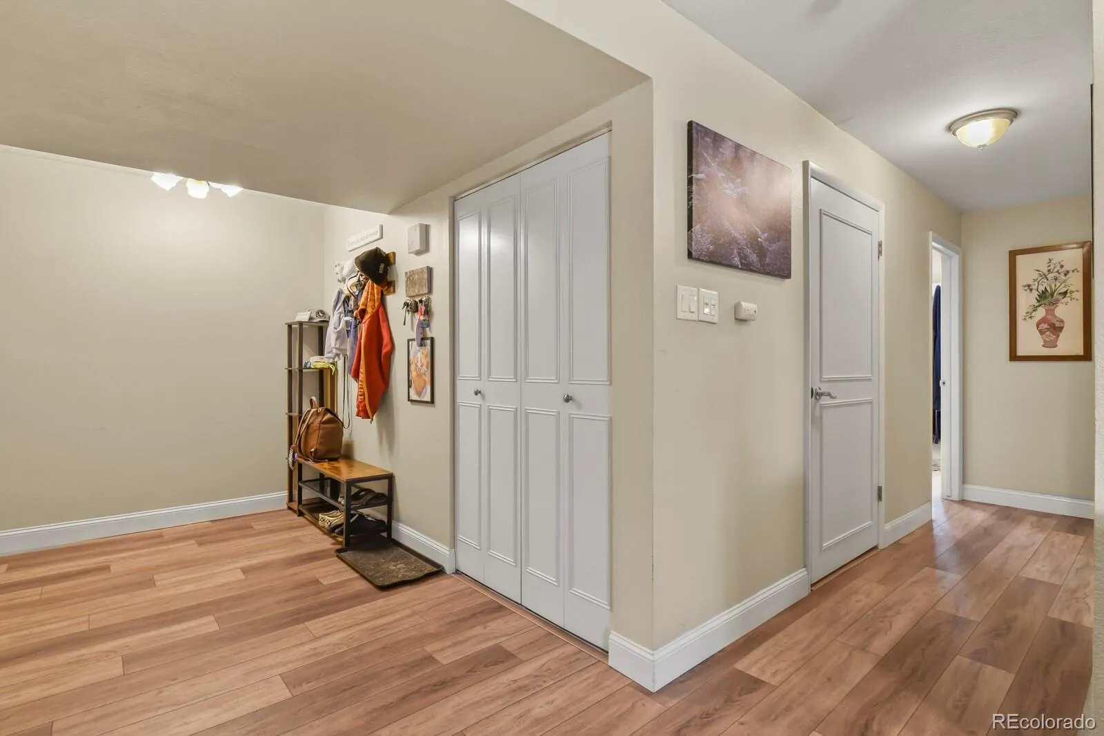 5751 E Ithaca Place #4 Denver CO 80237 MLS #REC6389031 04212026174918 1600 20