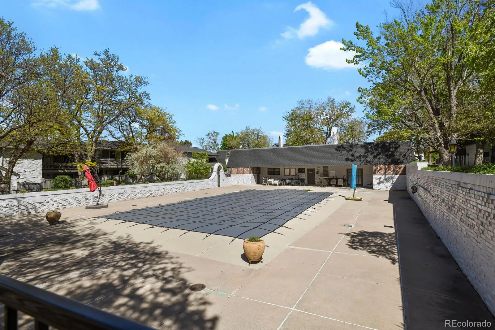 5751 E Ithaca Place #4 Denver CO 80237 MLS #REC6389031 04212026174918 1600 37