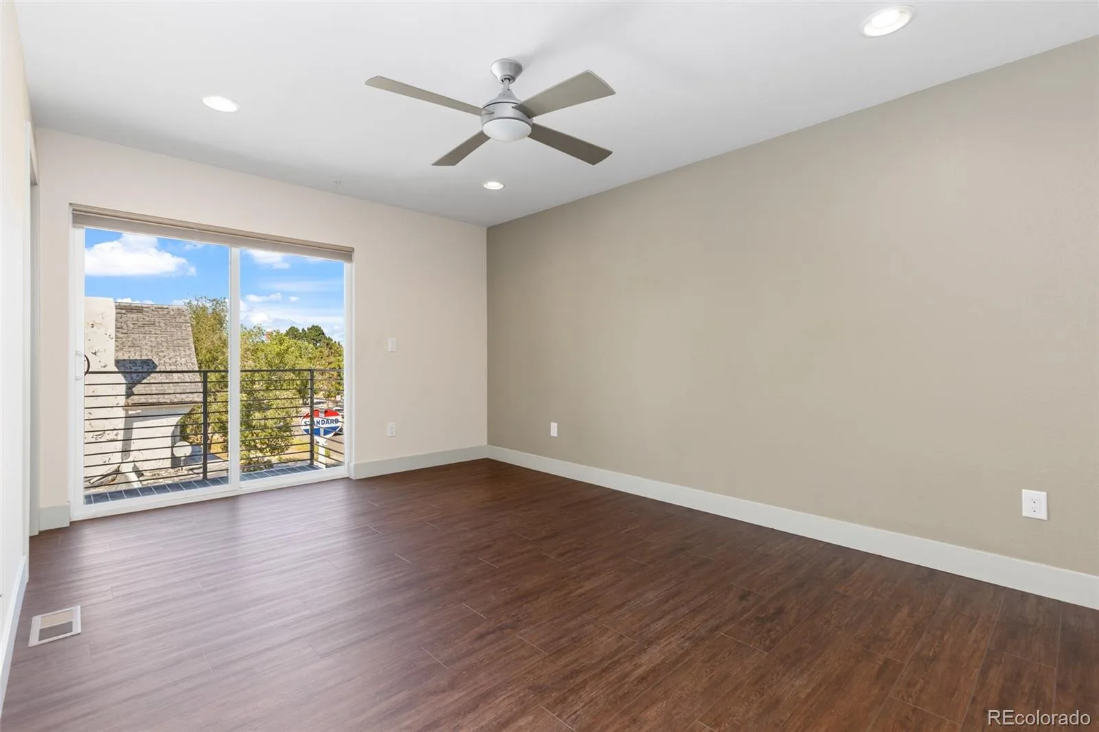 4943 Lowell Boulevard #2 Denver CO 80221 | MLS #REC6389117 08222026002055 1600 19