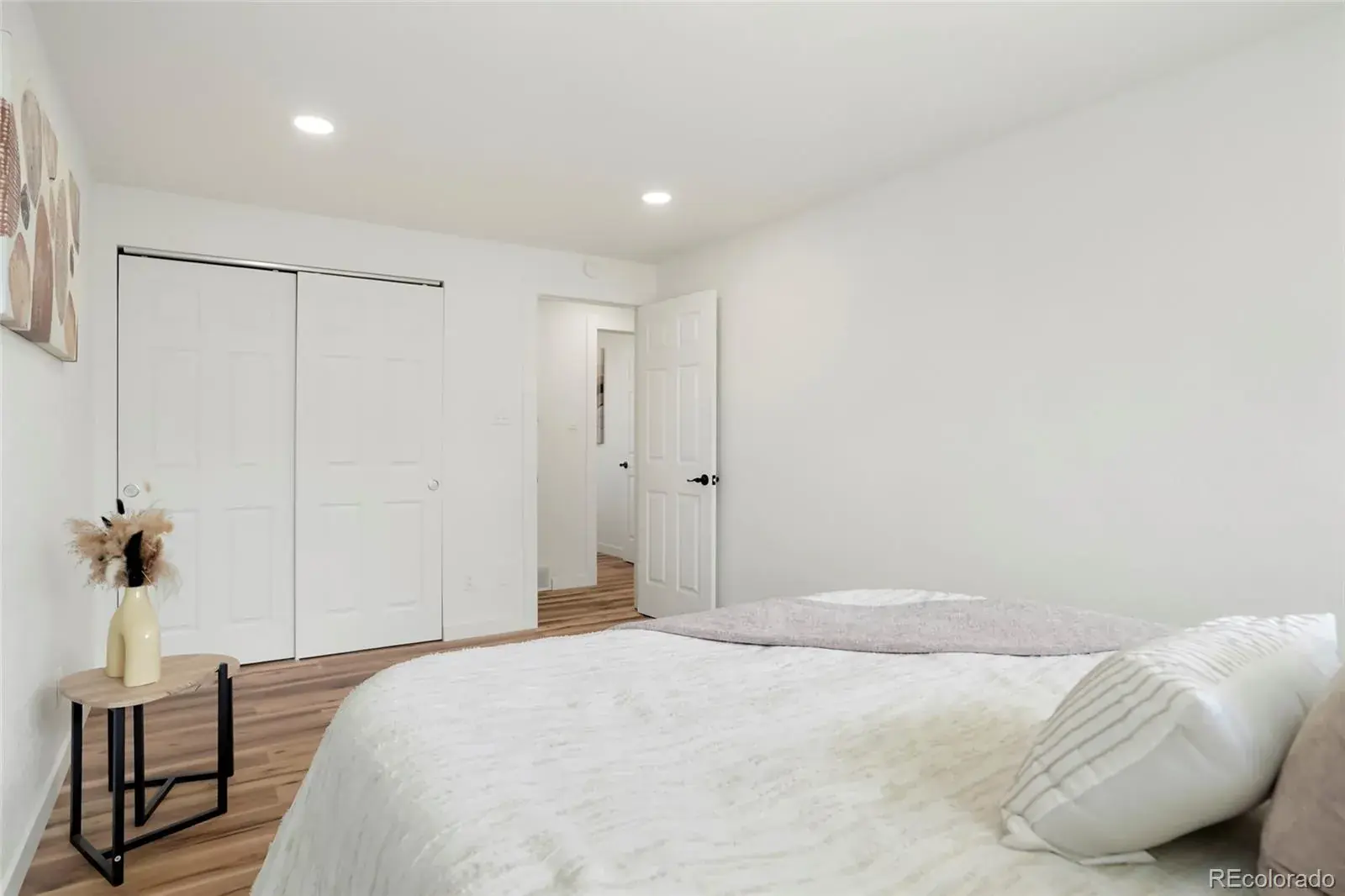 03042026170700 1600 10