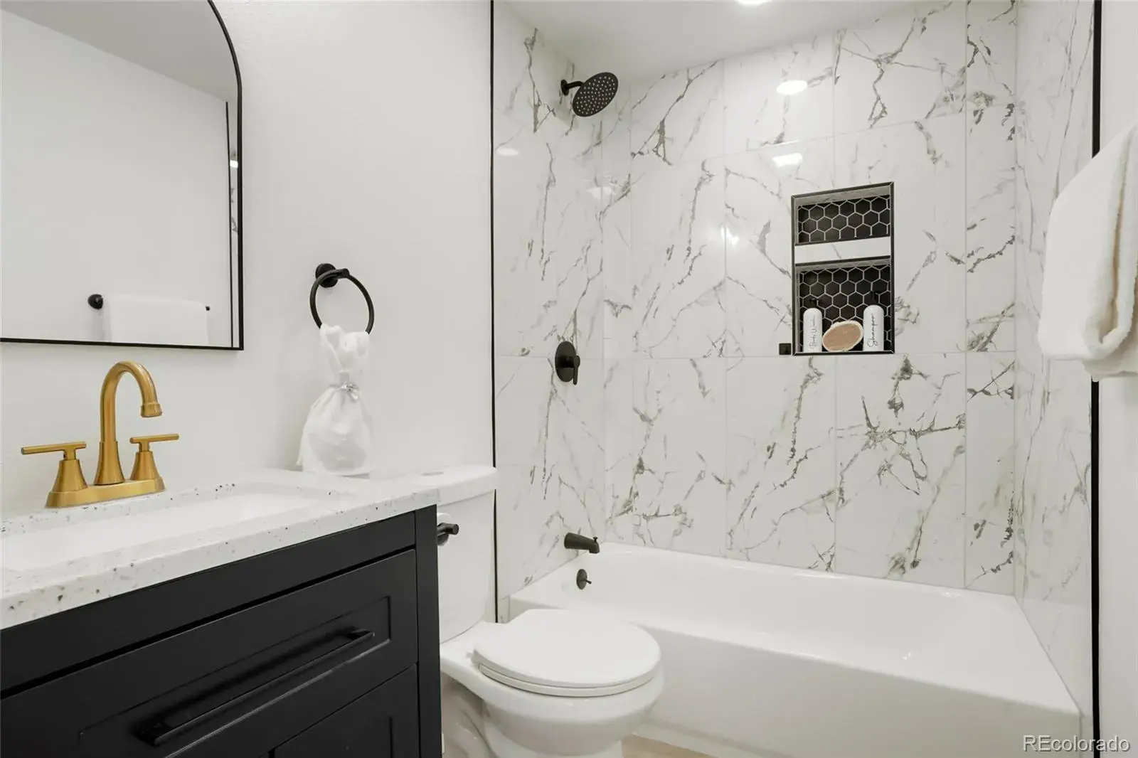 03042026170700 1600 12