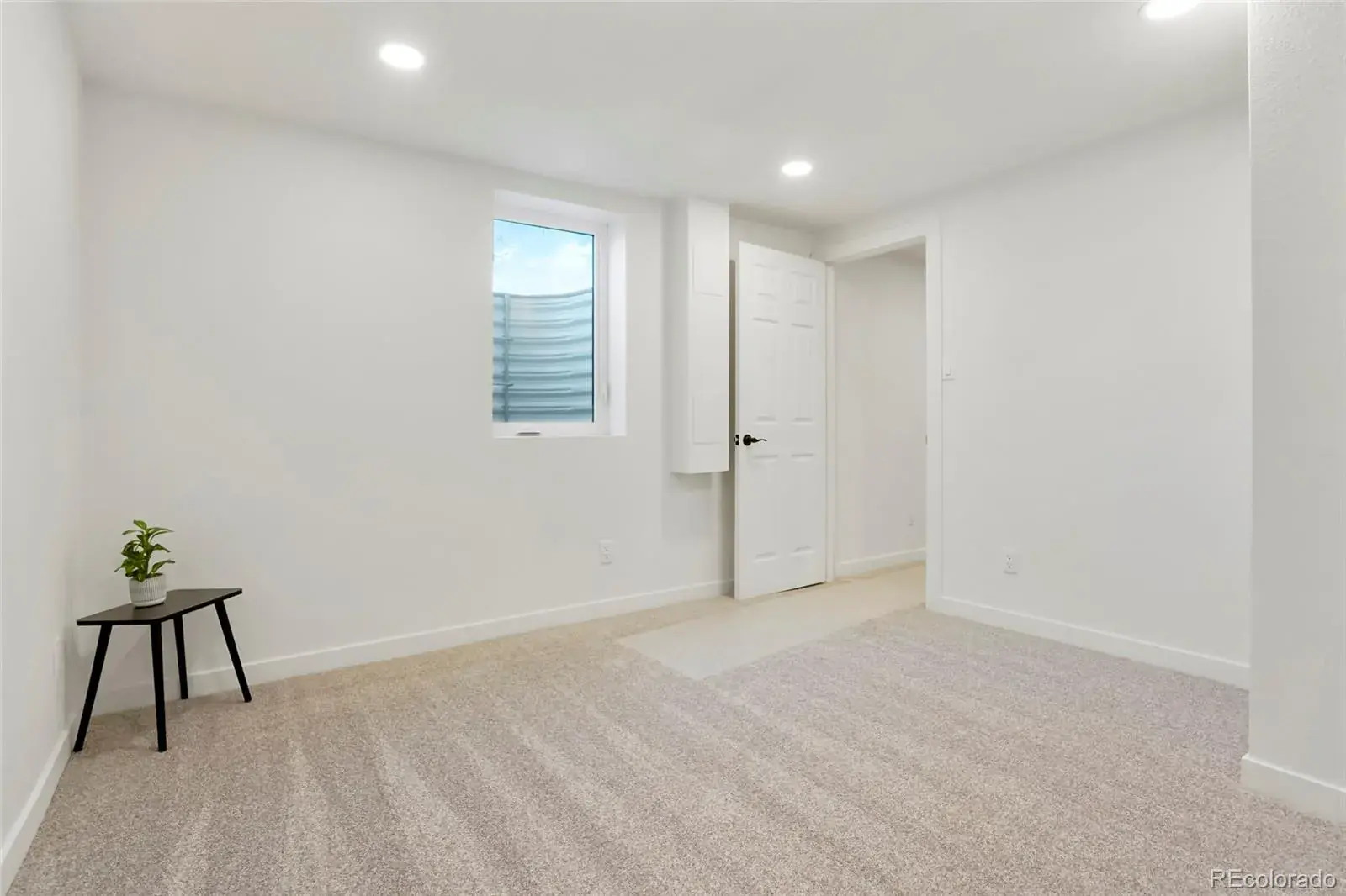 03042026170700 1600 15