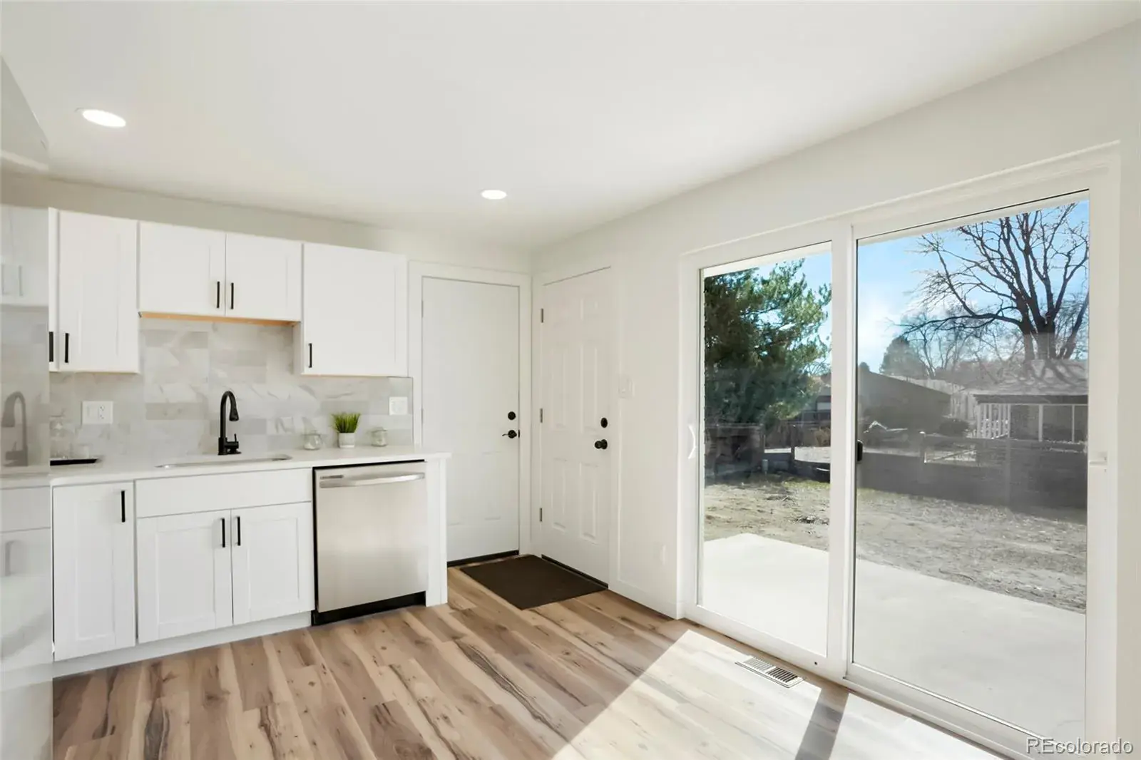 03042026170700 1600 6