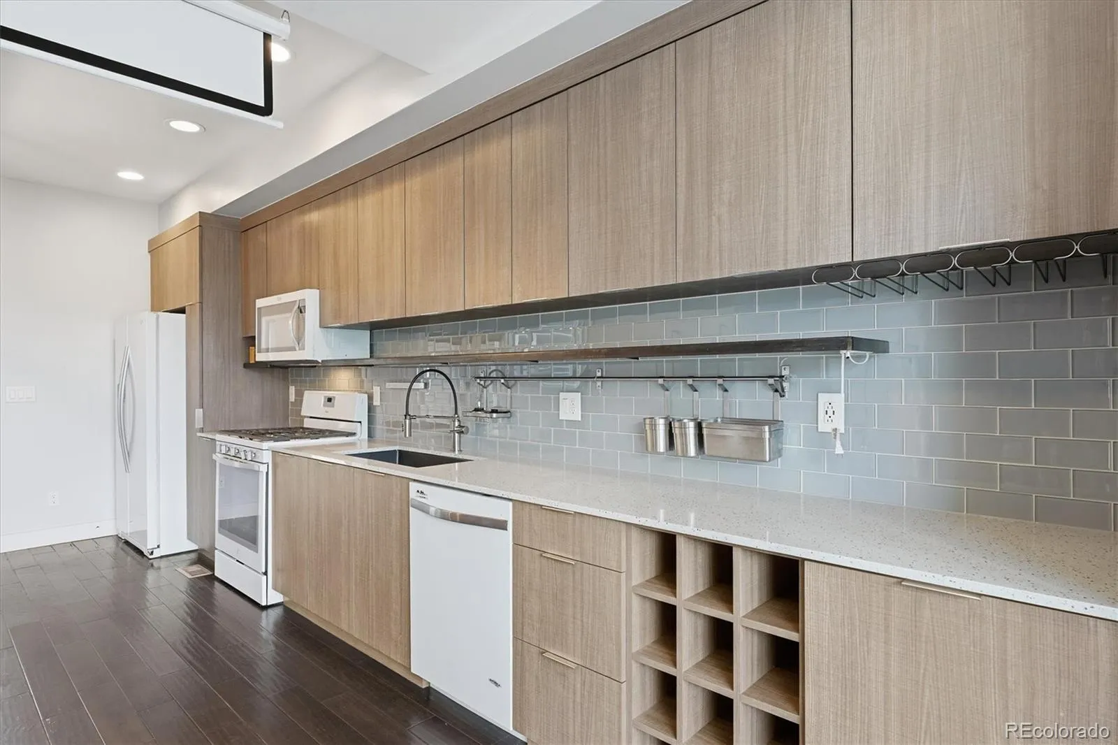 3181 Lawrence Street Denver CO 80205 MLS #REC6394119 05152026200315 1600 17