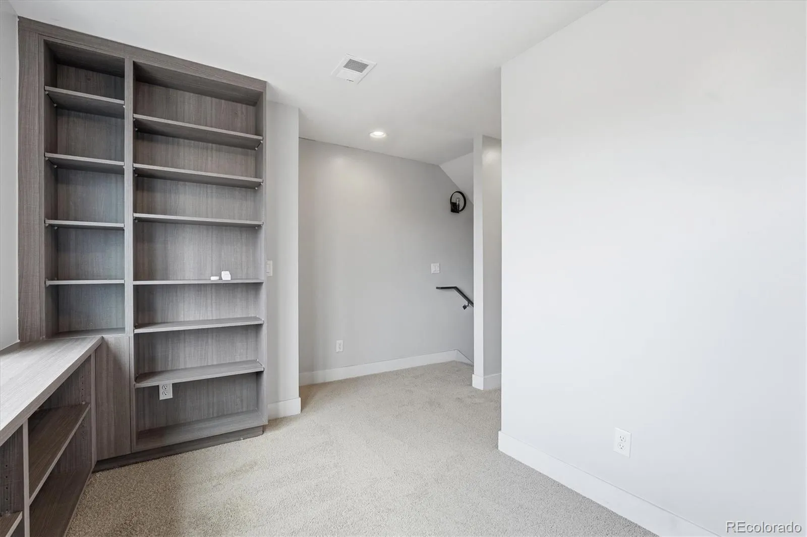 3181 Lawrence Street Denver CO 80205 MLS #REC6394119 05152026200315 1600 28