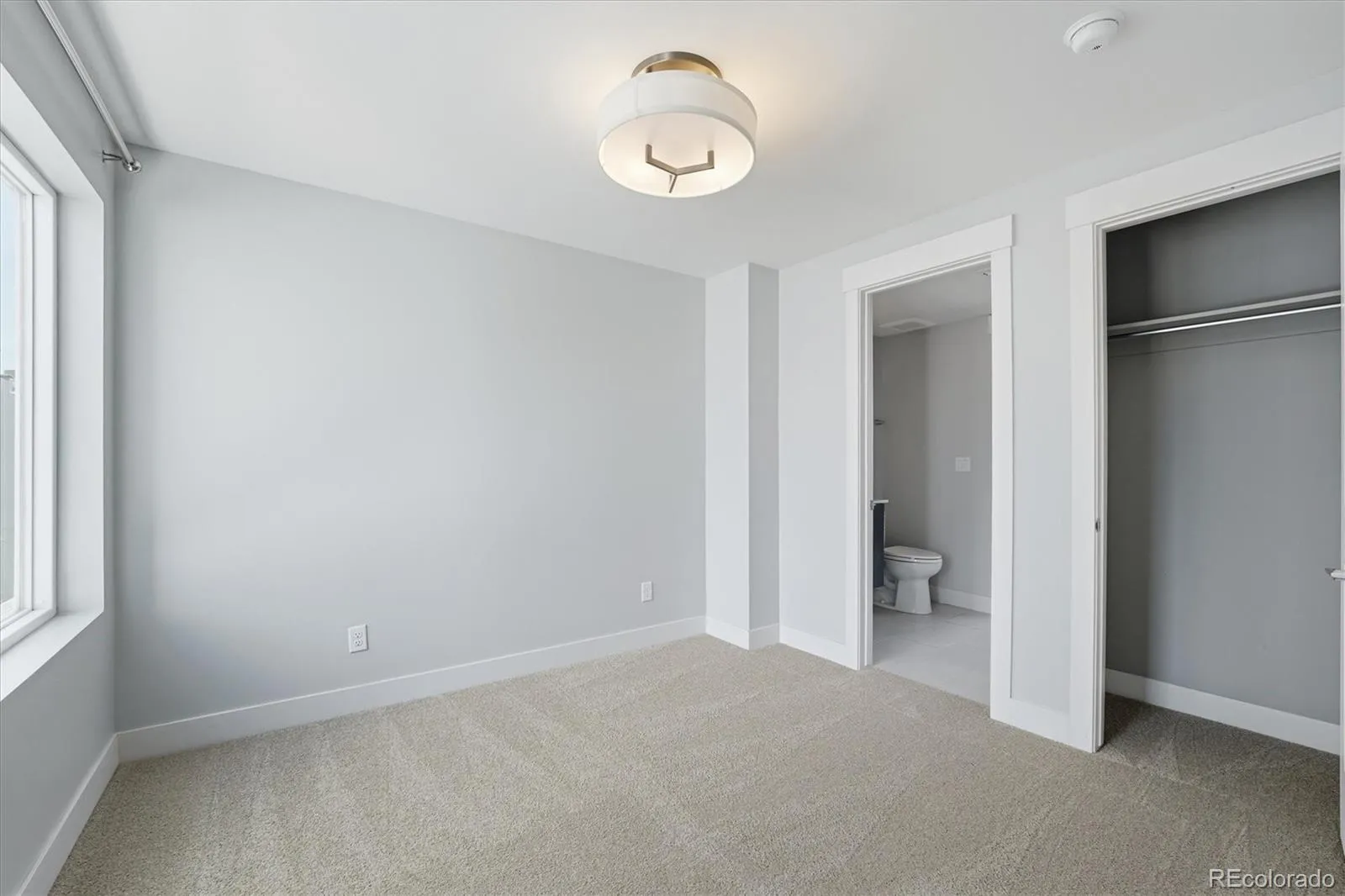3181 Lawrence Street Denver CO 80205 MLS #REC6394119 05152026200315 1600 39