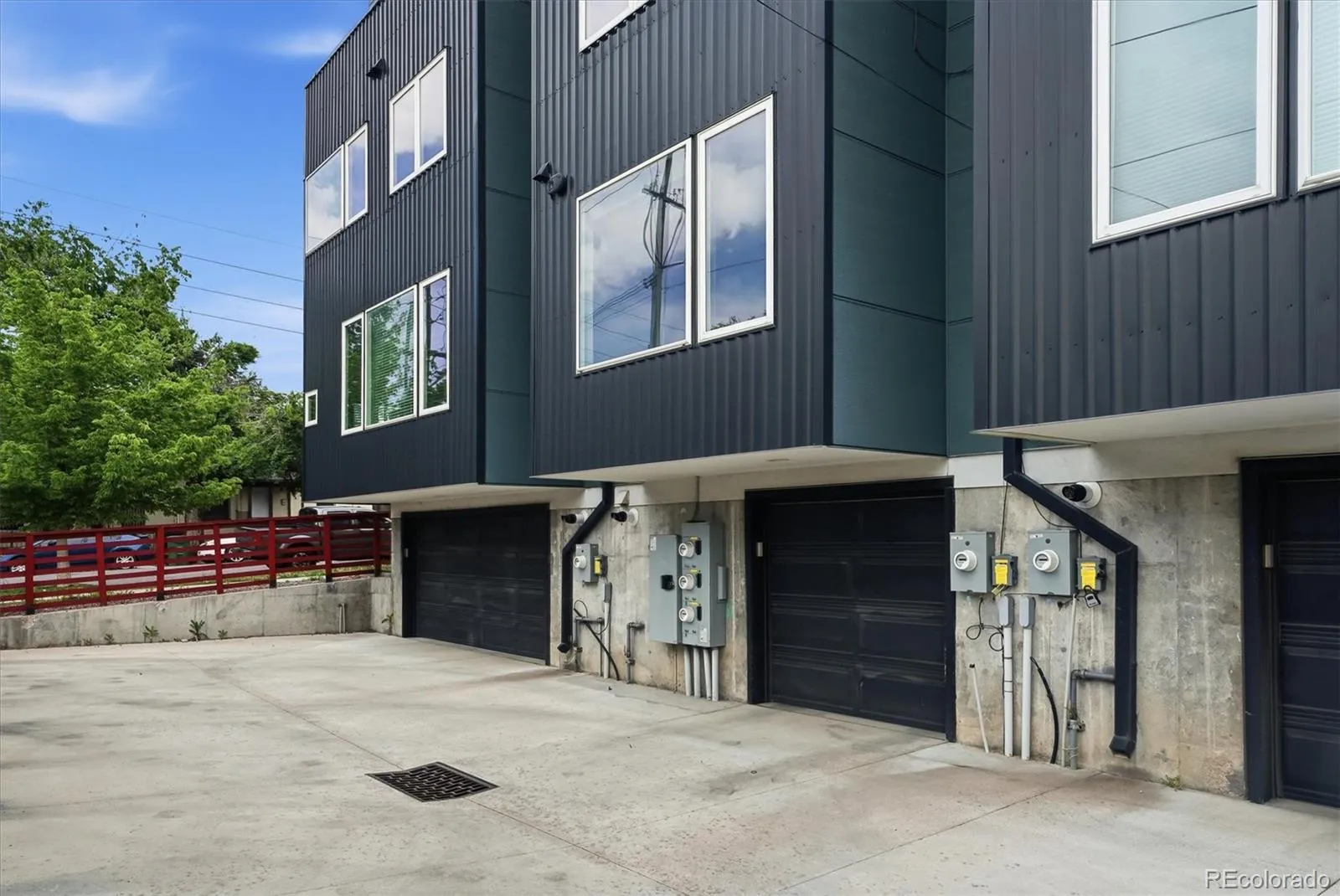 3181 Lawrence Street Denver CO 80205 MLS #REC6394119 05152026200315 1600 45