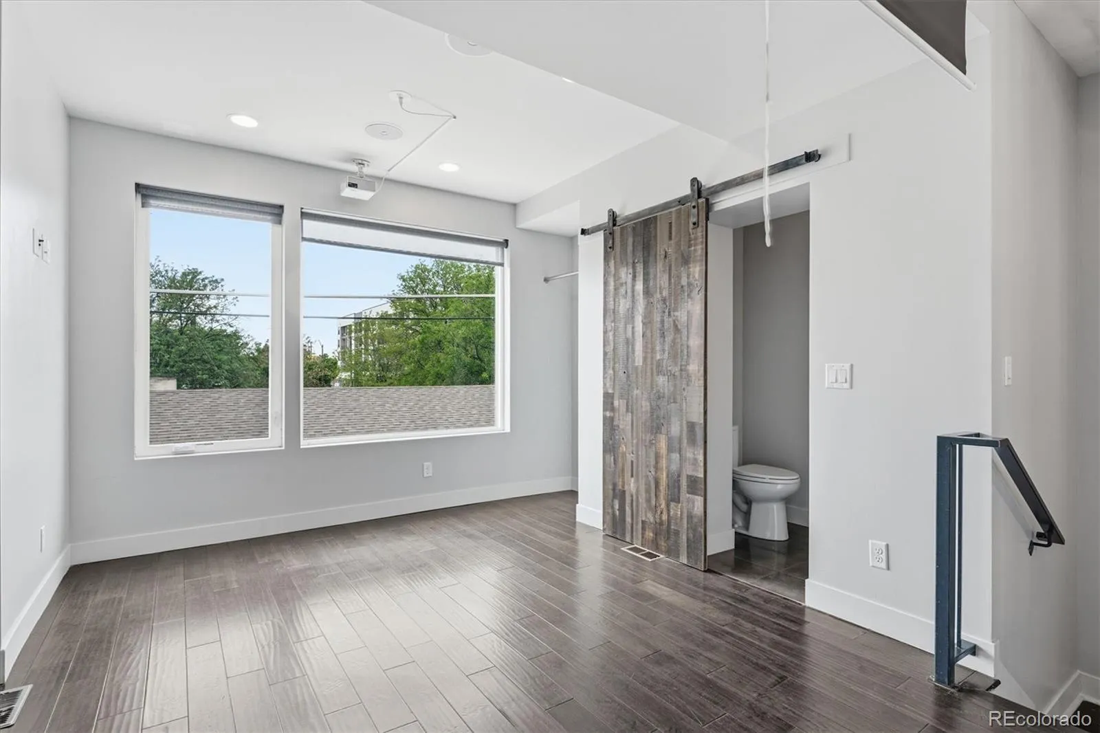 3181 Lawrence Street Denver CO 80205 MLS #REC6394119 05152026200315 1600 8