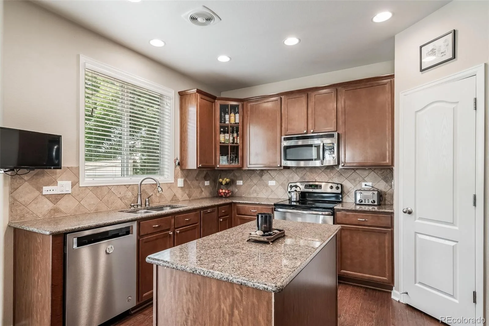18236 Shadbury Lane Parker CO 80134 MLS #REC6396292 07212026153437 1600 17