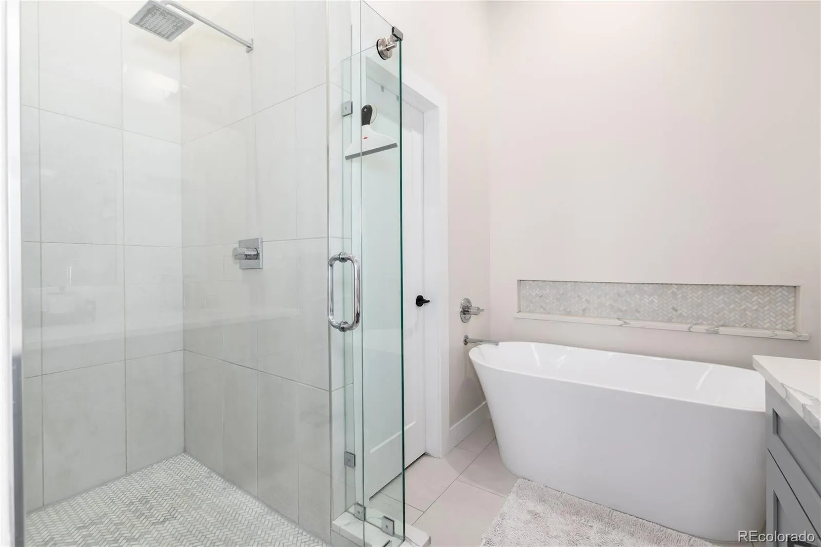 3002 S Elati Street Englewood CO 80110 MLS #REC6397538 04242026025136 1600 29