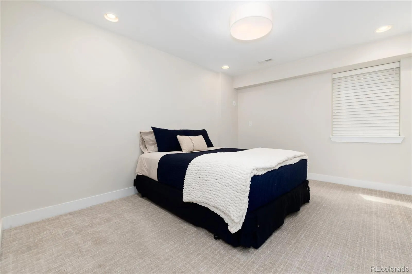 3002 S Elati Street Englewood CO 80110 MLS #REC6397538 04242026025136 1600 37