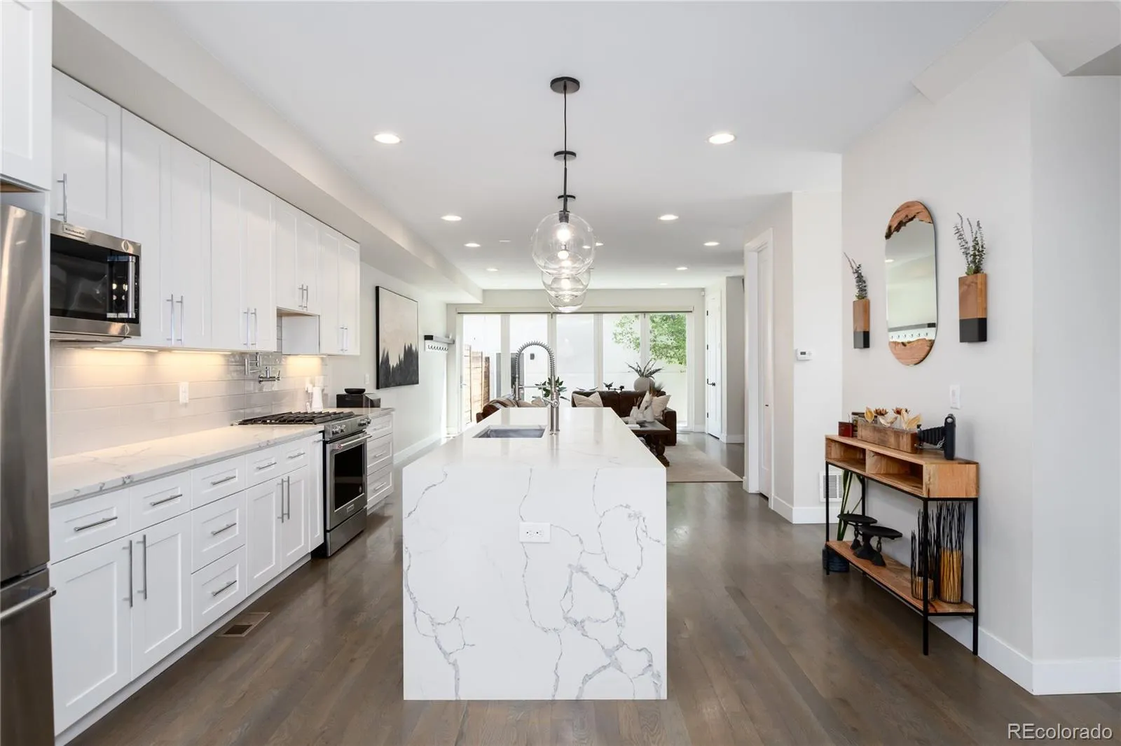 3002 S Elati Street Englewood CO 80110 MLS #REC6397538 04242026025136 1600 8