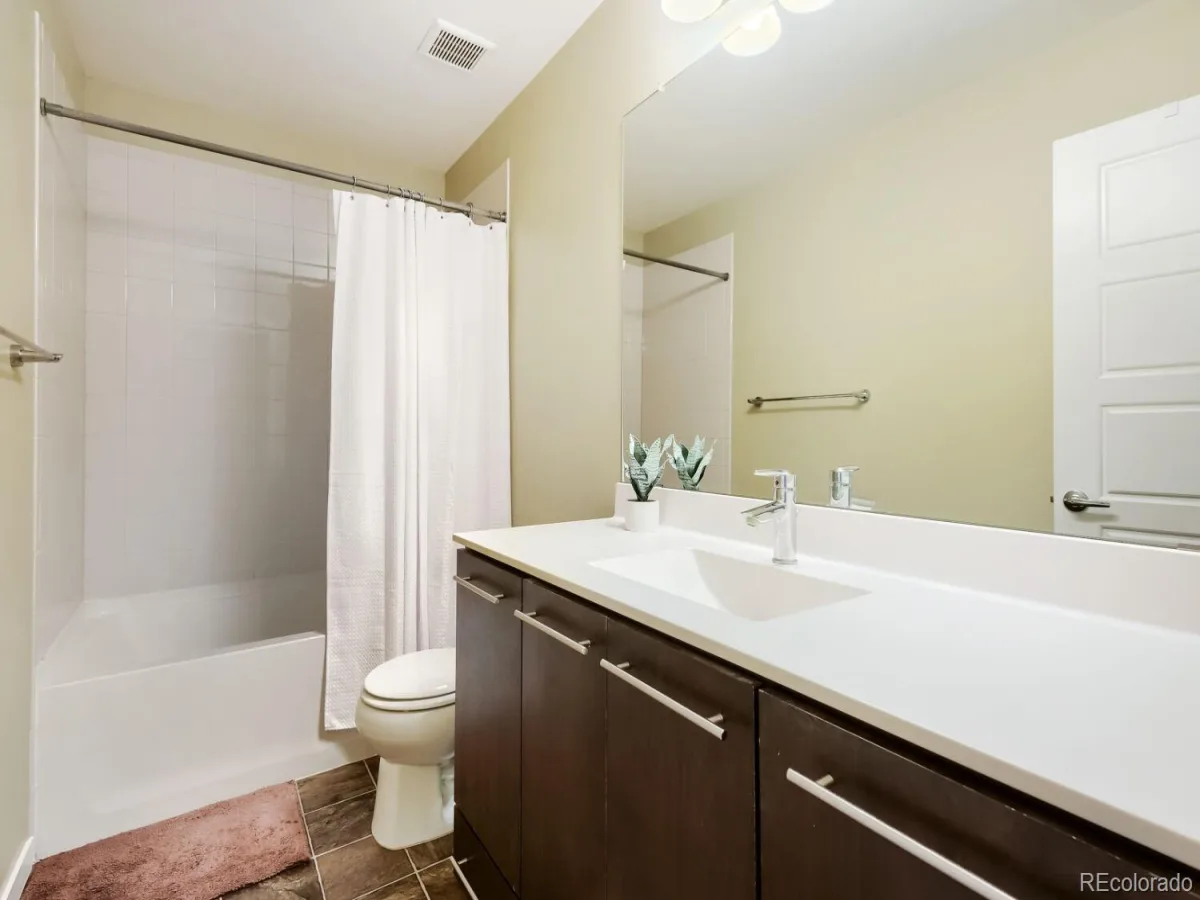 9753 Dunning Circle Highlands Ranch CO 80126 | MLS #REC6397857 08182026210116 1200 16