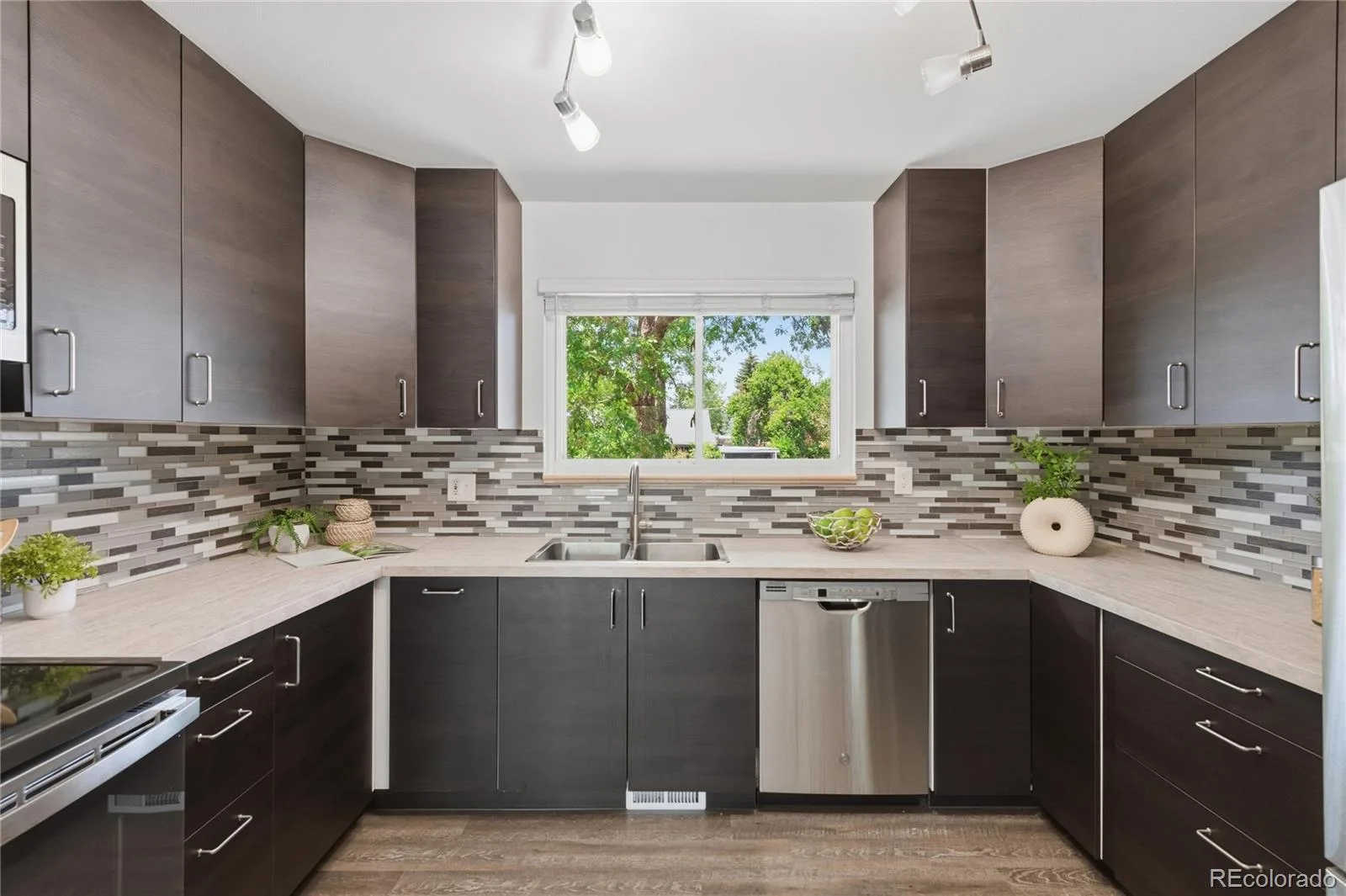 804 S Queen Way Lakewood CO 80226 | MLS #REC6400189 07292026212633 1600 6