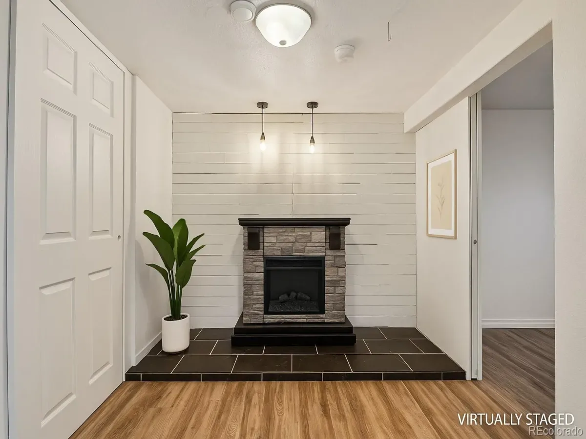 03142026011943 1200 40